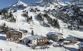 Austria Alpinhotel Ski IN Ski OUT an der Edelweissbahn